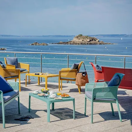 Valdys Thalasso & - L'escale Marine Hotel 3*